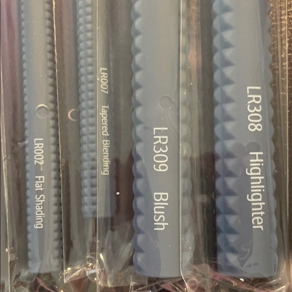 LA RUCE make- up brush set - Picture 6 of 6